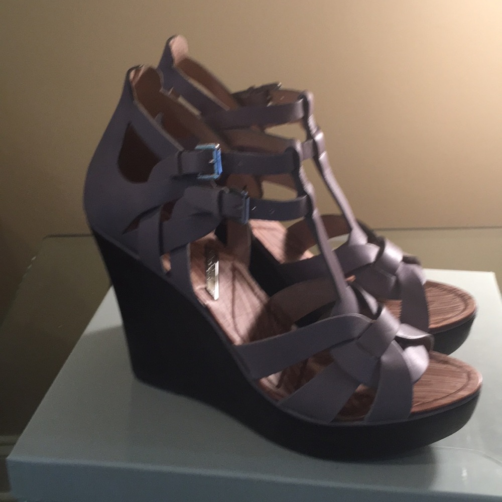 Matiko Leather Wedge Sandals sz 10